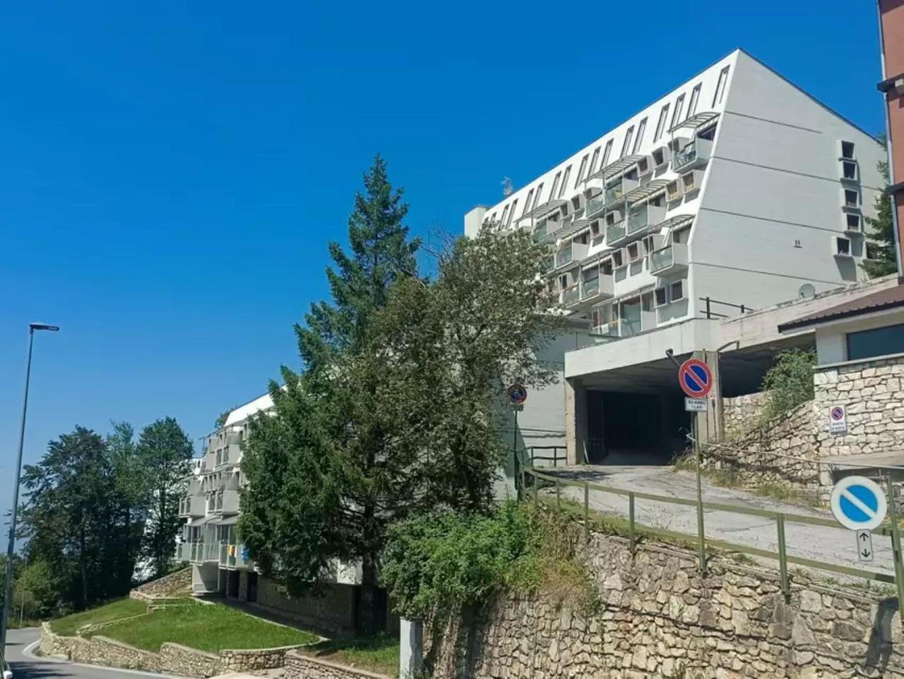 Апартаменти Zona Portici Прато-Невозо Екстер'єр фото